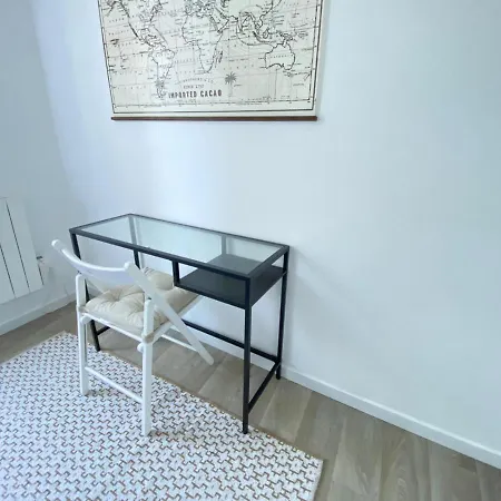 Apartment Gare De - Proche /paris *
